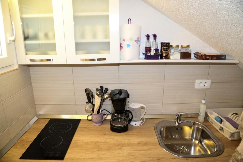 Apartments Seka Хвар Экстерьер фото
