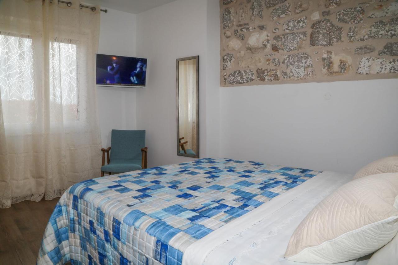 Apartments Seka Хвар Экстерьер фото